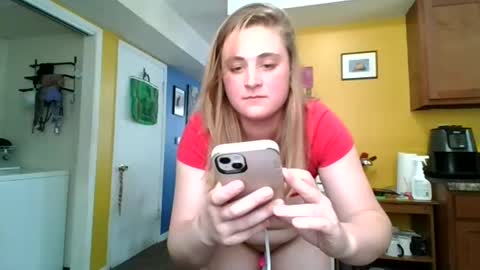 natalielynn4216 online show from 05-30-26, 08:28