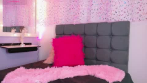 Snapshot of natalliapradas chatting on 06-23-26, 04:27 natalliapradas online show from 06-23-26, 04:27