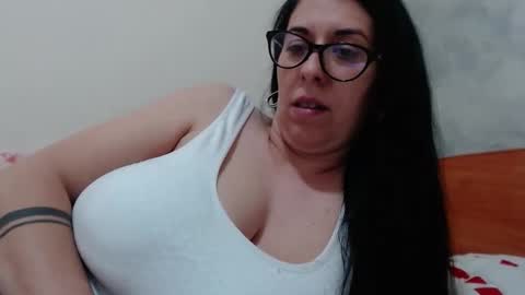 Snapshot of natally565656 chatting on 05-07-26, 03:06 natally online show from 05-07-26, 03:06