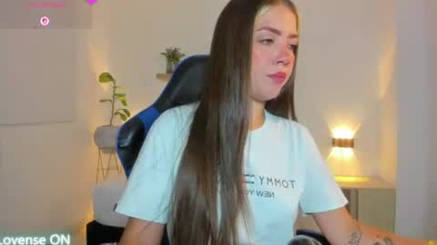 Snapshot of nataly_rodri chatting on 07-08-26, 02:16 Nataly online show from 07-08-26, 02:16