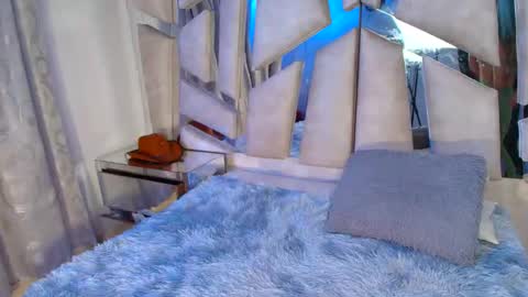 Snapshot of natalyefoster chatting on 05-18-26, 01:50 Natalye foster online show from 05-18-26, 01:50
