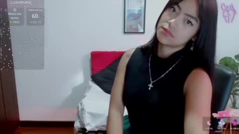 Nataly Escobar online show from 11-11-25, 01:00