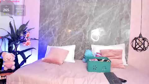Snapshot of natalyrivers chatting on 07-03-26, 10:16 Megan online show from 07-03-26, 10:16