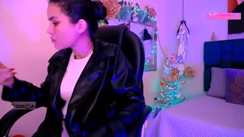natasha online show from 12-11-24, 01:39