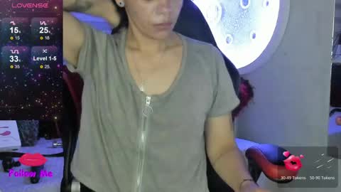Snapshot of natasha__logan chatting on 05-12-26, 04:42 Natasha online show from 05-12-26, 04:42