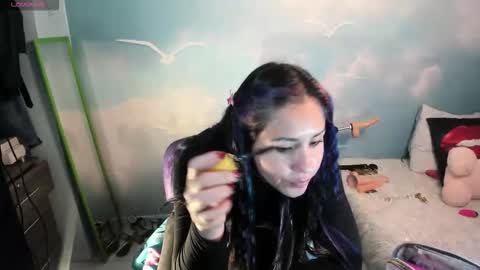 Natasha Bernett online show from 11-29-25, 04:43