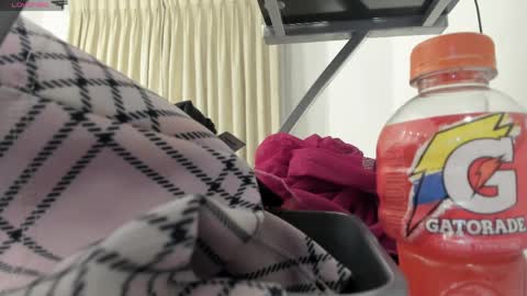 natasha kiim online show from 04-16-26, 03:40