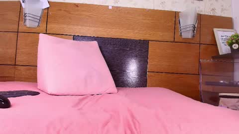 Natasha online show from 02-26-25, 07:27