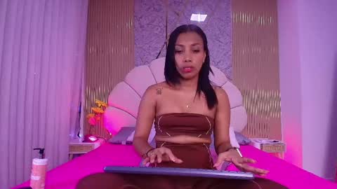 Snapshot of natasha_luna_ chatting on 05-13-26, 07:22 Natasha online show from 05-13-26, 07:22