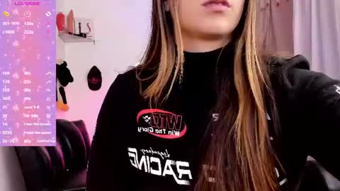 Snapshot of natasha_peach_ chatting on 07-17-26, 12:28 Natasha online show from 07-17-26, 12:28
