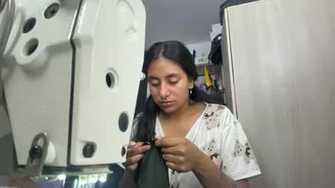 Snapshot of natasha_shine22 chatting on 08-07-26, 01:07 natasha_shine22 online show from 08-07-26, 01:07