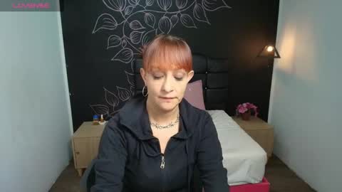 Natasha Mason online show from 10-21-25, 11:44