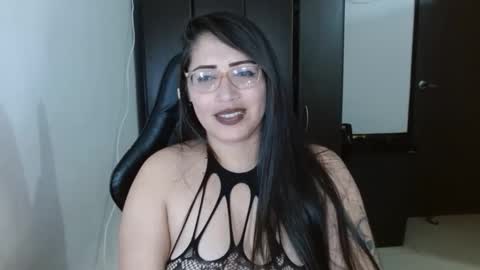 Natasha Smithe  online show from 11-28-25, 01:30