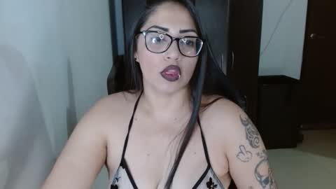 Natasha Smithe  online show from 06-04-26, 01:33