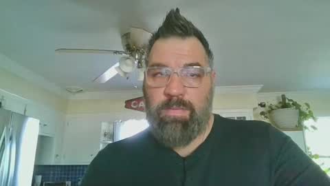 Snapshot of nateemkow chatting on 01-19-25, 07:47 lombardIL online show from 01-19-25, 07:47