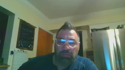 Snapshot of nateemkow chatting on 03-01-25, 01:53 lombardIL online show from 03-01-25, 01:53