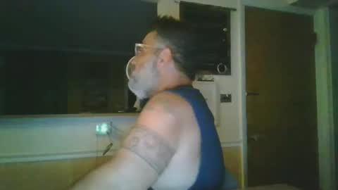 Snapshot of nateemkow chatting on 09-15-25, 12:43 lombardIL online show from 09-15-25, 12:43