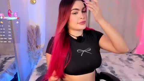 Snapshot of nathali_adans chatting on 07-25-26, 09:56 Nathi online show from 07-25-26, 09:56