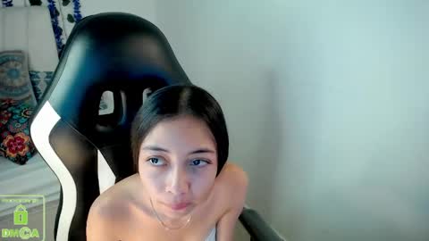Snapshot of nathaliasweet_1_ chatting on 04-27-26, 02:37 nathaliasweet_1_ online show from 04-27-26, 02:37