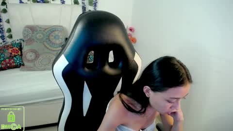 Snapshot of nathaliasweet_1_ chatting on 04-29-26, 04:11 nathaliasweet_1_ online show from 04-29-26, 04:11