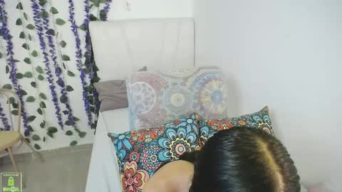Snapshot of nathaliasweet_1_ chatting on 05-11-26, 04:04 nathaliasweet_1_ online show from 05-11-26, 04:04