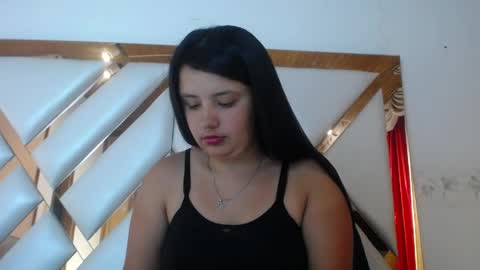 Snapshot of nathaly_low chatting on 05-07-26, 01:38 nathaly low online show from 05-07-26, 01:38