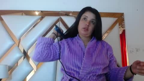 Snapshot of nathaly_low chatting on 05-09-26, 12:10 nathaly low online show from 05-09-26, 12:10