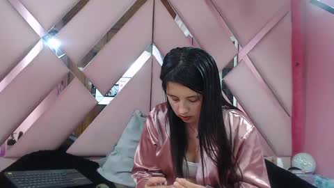 Snapshot of nathaly_sweet23 chatting on 12-12-24, 09:08 Nathaly sweet online show from 12-12-24, 09:08