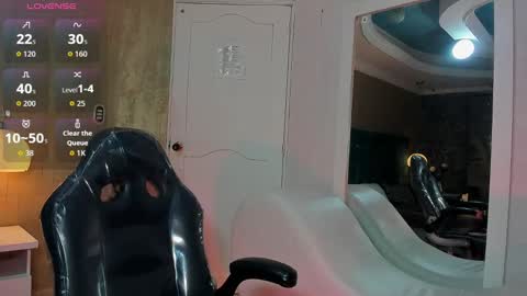        online show from 11-02-25, 08:33