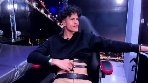 nathan_carson1 online show from 12-02-24, 04:42