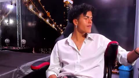 nathan_carson1 online show from 12-05-24, 03:17