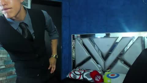 nathan_carson1 online show from 01-10-25, 05:58