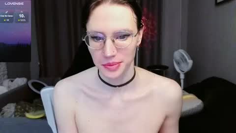 This name is so sexy you cant pronounce it. online show from 07-02-26, 12:21