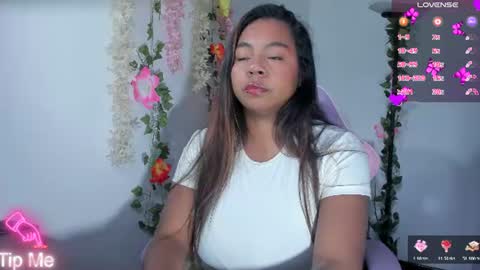 Snapshot of nathasha_jhonsom_ chatting on 07-19-26, 09:07 Naty online show from 07-19-26, 09:07