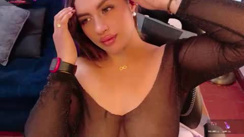 Snapshot of nathferrer chatting on 06-19-26, 11:41 Nathalia online show from 06-19-26, 11:41