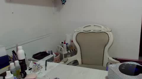 Snapshot of nathy_rock chatting on 07-16-26, 09:10 Nathalia online show from 07-16-26, 09:10