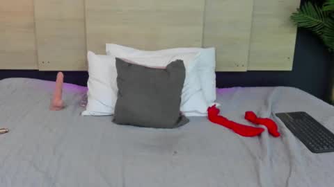 nathy_ross online show from 02-27-25, 12:21