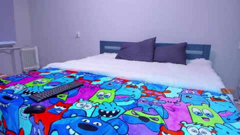 Tisha online show from 03-06-25, 10:41