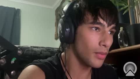 native_boy2 online show from 02-11-25, 05:26