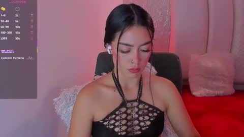 Snapshot of natt_collins chatting on 06-12-26, 04:44 Natalia online show from 06-12-26, 04:44