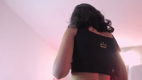 Snapshot of natt_collins chatting on 06-21-26, 01:41 Natalia online show from 06-21-26, 01:41
