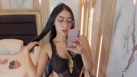 Snapshot of natybunny chatting on 06-27-26, 07:30 NATY online show from 06-27-26, 07:30