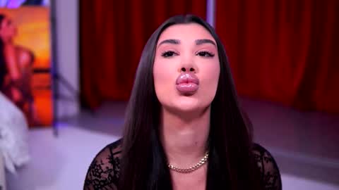 Naty online show from 12-14-25, 07:29