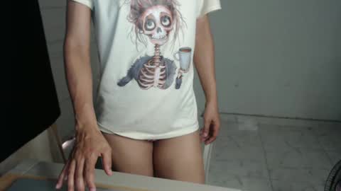 Snapshot of natzumi_mcqueen chatting on 03-11-25, 12:39 Stella Mcqueen online show from 03-11-25, 12:39