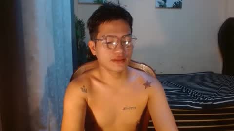 Snapshot of naughty_angelo chatting on 05-05-26, 02:41 naughty_angelo online show from 05-05-26, 02:41