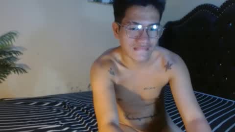 Snapshot of naughty_angelo chatting on 05-06-26, 06:19 naughty_angelo online show from 05-06-26, 06:19