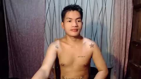 Snapshot of naughty_angelo chatting on 05-27-26, 09:23 naughty_angelo online show from 05-27-26, 09:23