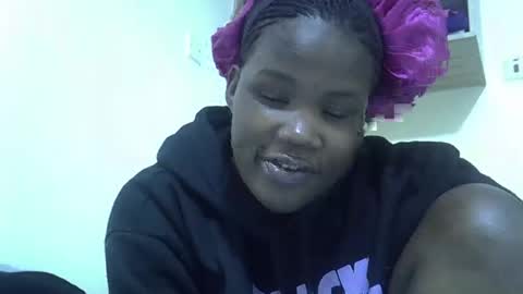 candy online show from 11-22-25, 10:36