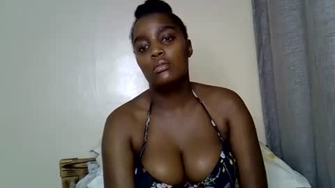 Snapshot of naughty_booby chatting on 07-01-26, 03:45 Bettybooby online show from 07-01-26, 03:45
