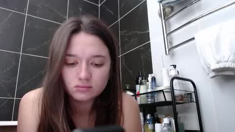 Chris Carrie online show from 11-06-25, 04:02